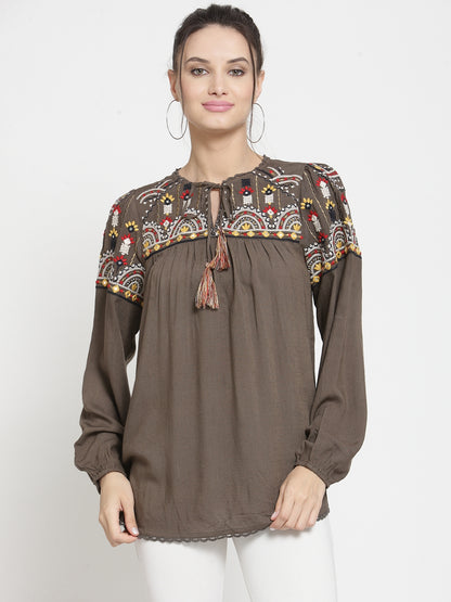 Multi embroidery top