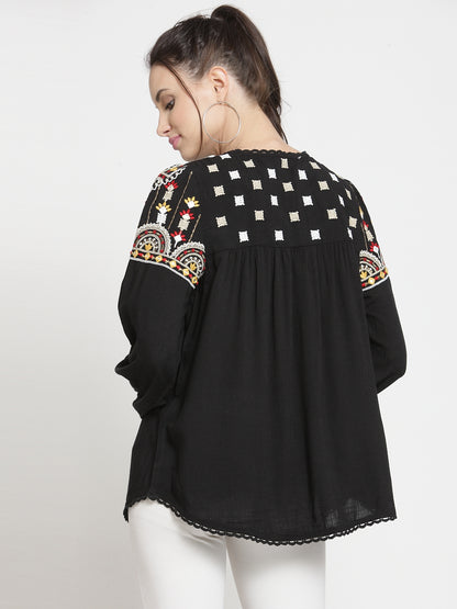 Multi embroidery top