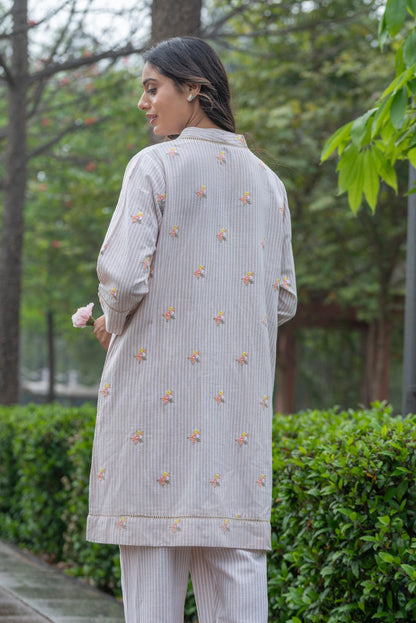 Soft, minimal, everyday elegance coorset